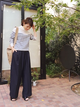 「TODAYFUL（トゥデイフル）のVintageトートバッグ（トートバッグ）」を使った、YUKO さん（レディース・156cm）の秋コーディネート