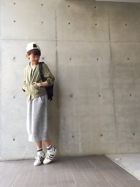 「アイテム（ミリタリージャケット）」を使った、YUKO さん（レディース・156cm）の冬コーディネート