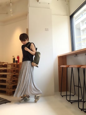 「アイテム（バックパック/リュック）」を使った、YUKO さん（レディース・156cm）の夏コーディネート