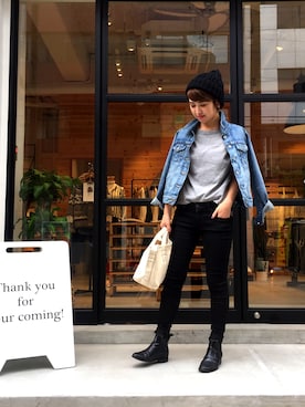 「TODAYFUL（トゥデイフル）のアイテム（トートバッグ）」を使った、YUKO さん（レディース・156cm）の秋コーディネート