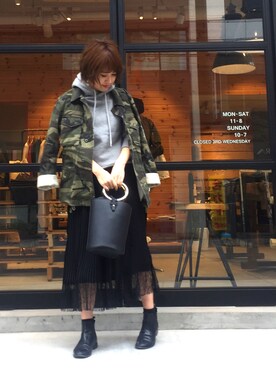 YUKO さんの「カモフラージュジャケット」を使ったコーディネート