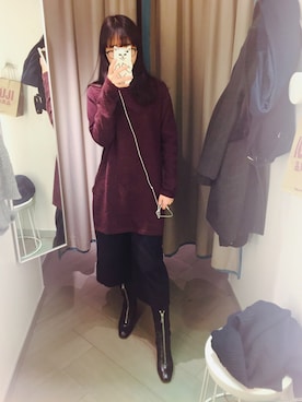 「H&M（エイチ・アンド・エム）のアイテム（ニット/セーター、レッド系）」を使った、红洋冲さん（レディース）の秋コーディネート