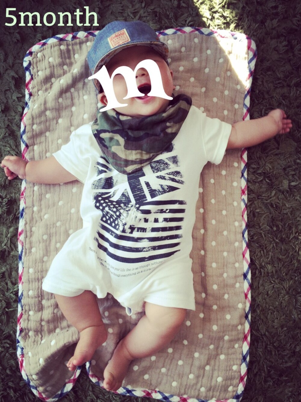 「プチプラ、男の子、５ヶ月、baby」｜「赤ちゃんデパート 水谷のアイテム（ロンパース、ホワイト系）」を使った、makya‼︎さん（キッズ・70cm）の秋コーディネートの1枚目の写真