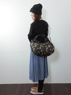 「cache cache（カシュ カシュ）のアイテム」を使った、UNBILLIONさん（レディース・162cm）の秋コーディネート