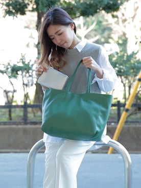 「cache cache（カシュ カシュ）のアイテム」を使った、UNBILLIONさん（レディース・162cm）の冬コーディネート