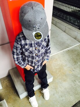 「NEW ERA（ニューエラ）のNEWERA 59FIFTY CAP HEATHER LEAGUE BASIC NEW YORK YANKEES GRAPHITE HEATHER（キャップ）」を使った、kazumiさん（キッズ・110cm）の秋コーディネート