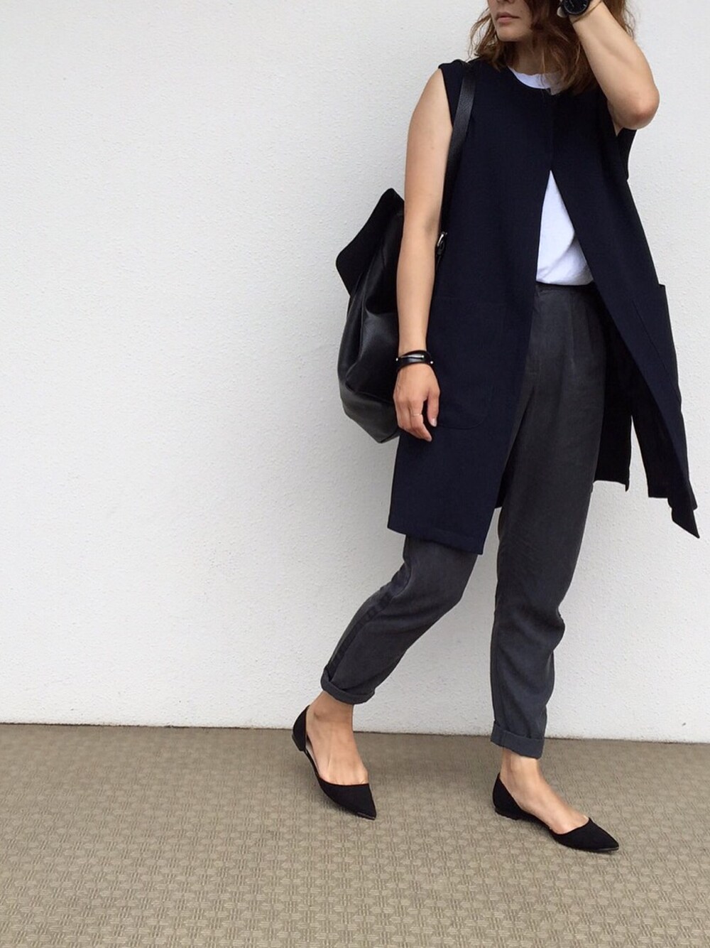 「バックパック、ロングジレ、ロングベスト、とんがり靴」｜「ZARAのアイテム（シューズ、ブラック系）」を使った、Nonさん（レディース・162cm）の秋コーディネートの1枚目の写真