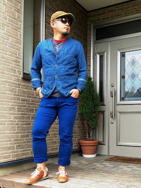 「ノーカラー」｜「アイテム（デニムジャケット）」を使った、やすひろさん（メンズ・177cm）の秋コーディネート