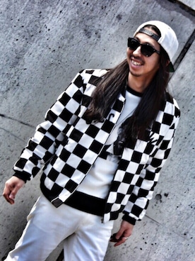 「O.C CREW（オーシークルー）のアイテム（パンツ）」を使った、Mashin Izumiさん（メンズ・170cm）の春コーディネート