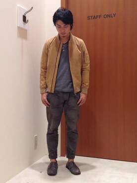 「ikka（イッカ）のアイテム（その他アウター）」を使った、真大さん（メンズ・170cm）の秋コーディネート