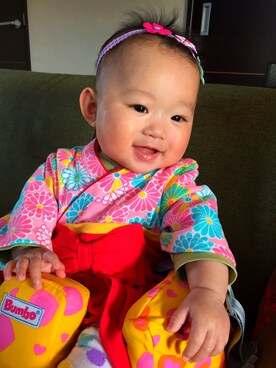 「アイテム（その他ベビー用品、パープル系）」を使った、ヒマさん（キッズ・60cm）の春コーディネート