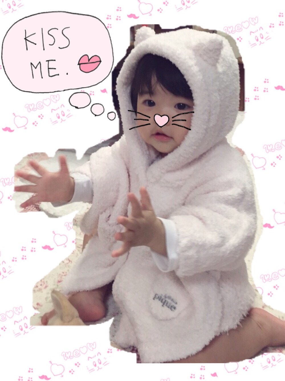 「ジェラート　ピケ(gelato pique)、ハロウィン、ネコ、耳つき、もこもこ、ポンチョ、ブルマ、WEAR HALLOWEEN 2015、kids&baby Halloween」｜「gelato pique Baby＆Kidsの【Halloween限定】キャットbabyポンチョ（ルームウェア/パジャマ、ピンク系）」を使った、hono♪さん（キッズ・80cm）の秋コーディネートの1枚目の写真