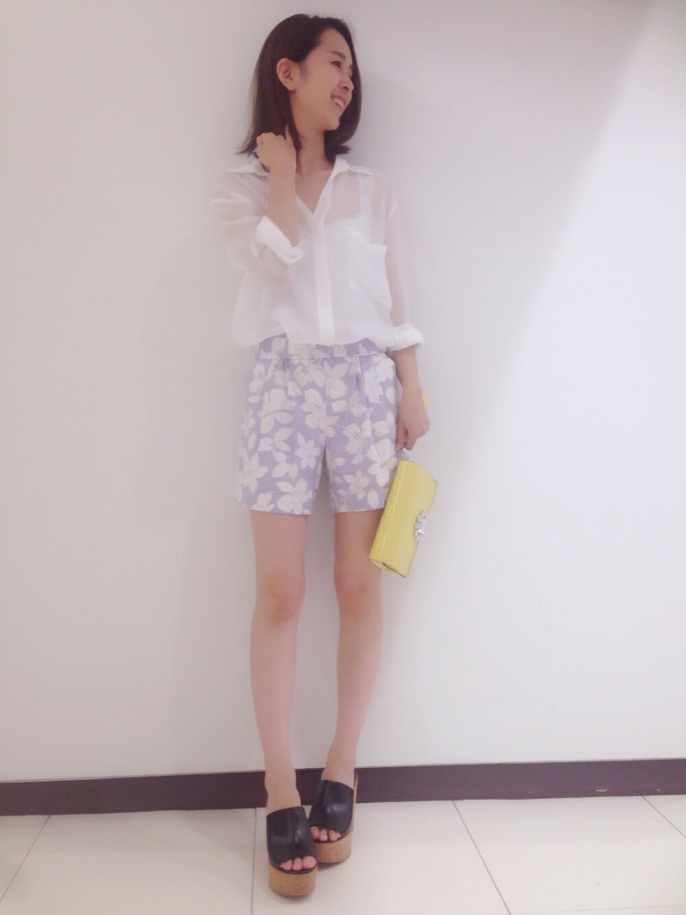 店員 Shizuka Ishiguro Snidel的シャツ搭配 Wear