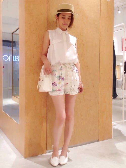 Shizuka Ishiguro Usagi Online Store Snidelのワンピースを使ったコーディネート Wear