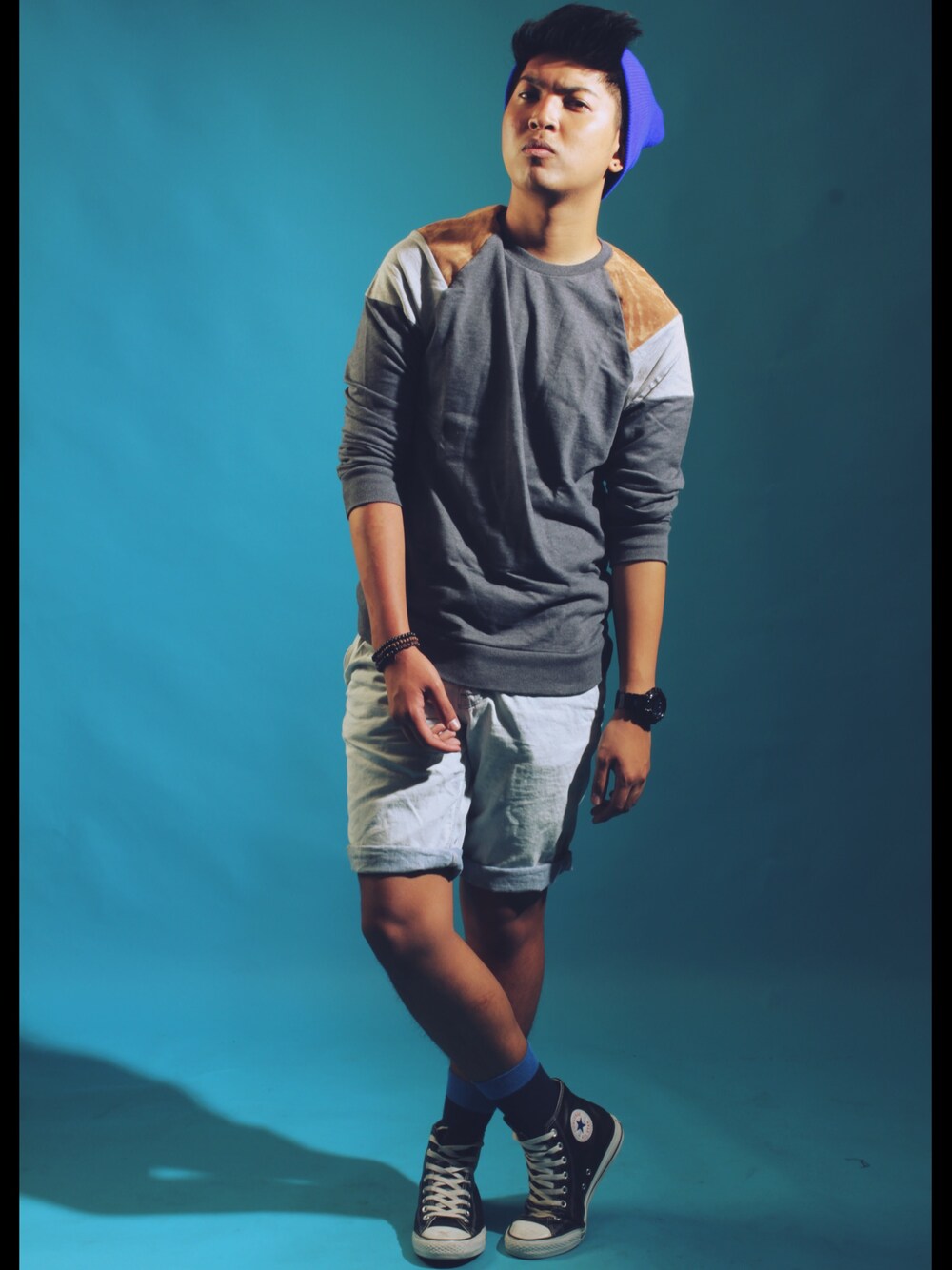 「ZaloraxWear、Zalora、ZALORAxWEARstylesquad、zaloramy、zalorahk、WEARBOOKエントリー、ootd、ootdhk、guyswithstyle、WEARママ部」｜「TOPMANのアイテム（スウェット、グレー系）」を使った、Marky Regaladoさん（メンズ・175cm）の春コーディネートの1枚目の写真