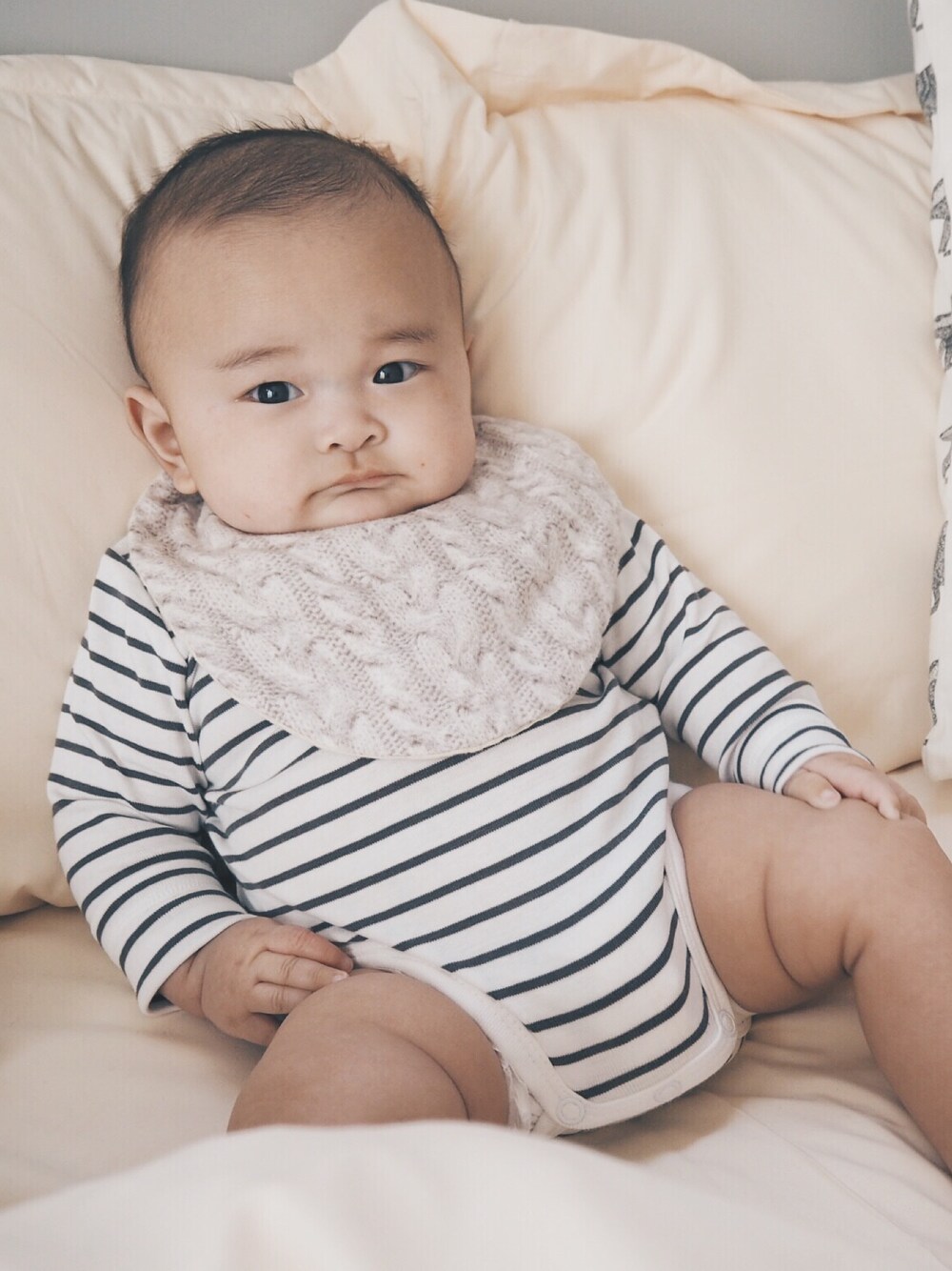 「ベビー」｜「H&Mのアイテム（ロンパース、ホワイト系）」を使った、ひか子..*さん（キッズ・70cm）の春コーディネートの1枚目の写真