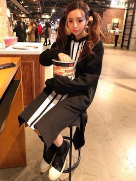 「Yohji Yamamoto（ヨウジヤマモト）のアイテム（ドレス）」を使った、Yayami_kidsさん（レディース・163cm）の冬コーディネート
