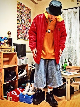 「90s」｜「アイテム（その他アウター）」を使った、YUTAROさん（メンズ・178cm）の冬コーディネート