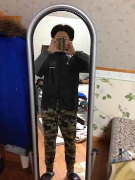 「SOPHNET.（ソフネット）のアイテム（ナイロンジャケット）」を使った、オクシンさん（メンズ・170cm）の冬コーディネート