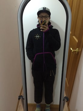 「チチカカ」｜「アイテム（財布/小物）」を使った、オクシンさん（メンズ・170cm）の秋コーディネート