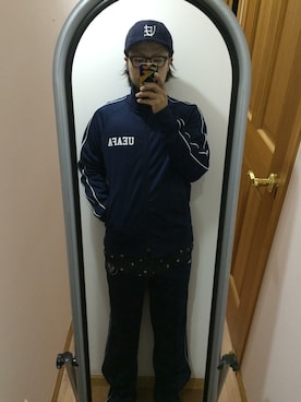「uniform experiment」｜「アイテム（ジャージ）」を使った、オクシンさん（メンズ・170cm）の秋コーディネート