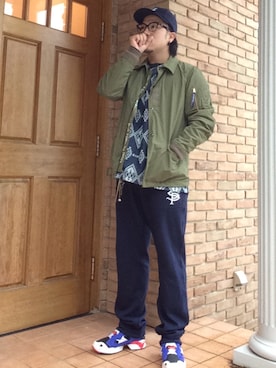「uniform experiment」｜「アイテム（財布/小物）」を使った、オクシンさん（メンズ・170cm）の冬コーディネート