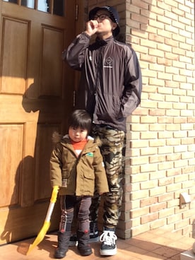 「SOPHNET.（ソフネット）のアイテム（ナイロンジャケット）」を使った、オクシンさん（メンズ・170cm）の春コーディネート