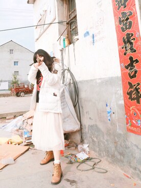 卢皙安さんのコーディネート