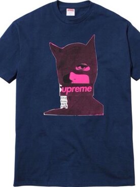 「Supreme （シュプリーム）のアイテム（Tシャツ/カットソー、ブラック系）」を使った、ビントロさん（メンズ・176cm）の秋コーディネート