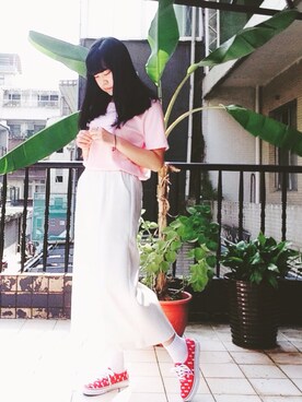 「VANS（バンズ）のアイテム（シューズ、レッド系）」を使った、91さん（レディース）の冬コーディネート