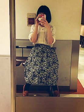 「花柄 スカート」｜「アイテム（その他シューズ）」を使った、あおいさん（レディース・159cm）の冬コーディネート