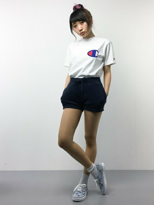 椎名成美 Zozotown By P Dのtシャツ カットソーを使ったコーディネート Wear