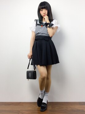 椎名成美さんの「WEGO/ハートウォレットショルダーバッグ」を使ったコーディネート