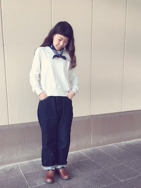 「トロエントープ」｜「アイテム（スウェット）」を使った、ぴーなつさん（レディース・160cm）の春コーディネート