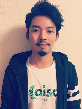 「RUSTY（ラスティ）のアイテム（ジャケット/アウター）」を使った、Dis Yeungさん（メンズ・175cm）の春コーディネート