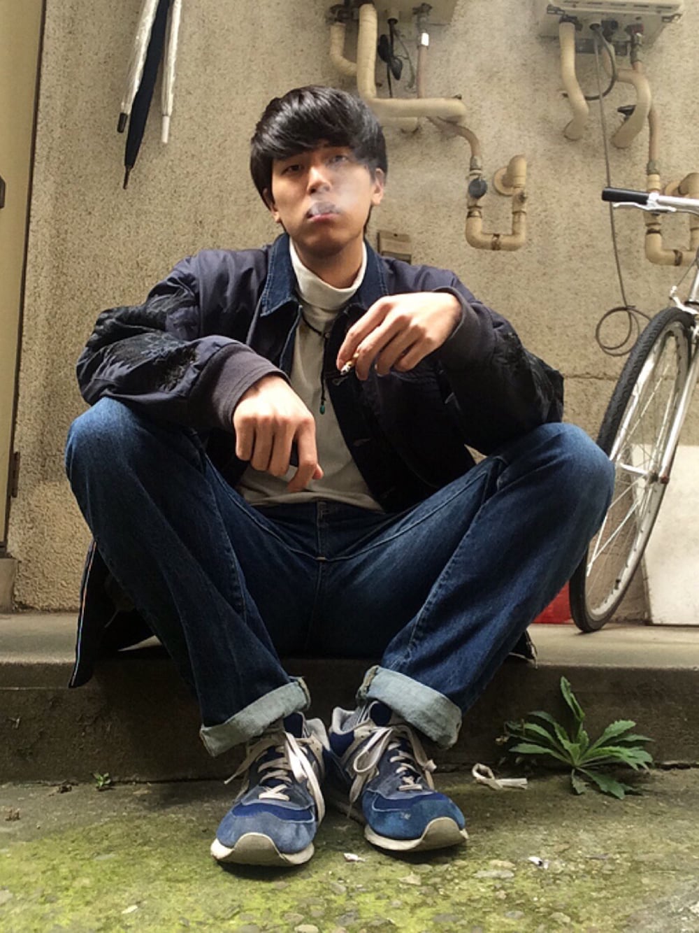 「TOKYO、NAKANO、川島商店街、MIHARAYASUHIRO」｜「MIHARAYASUHIROのアイテム（ブルゾン、パープル系）」を使った、SAIさん（メンズ・179cm）の秋コーディネートの1枚目の写真