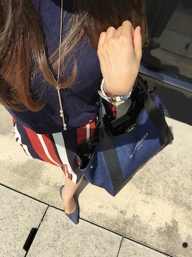 「BALENCIAGA（バレンシアガ）のアイテム（トートバッグ、ブルー系）」を使った、chiiiii*.さん（レディース・162cm）の秋コーディネート