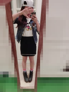 「アイテム（バングル/リストバンド）」を使った、林芷嫻さん（レディース・150cm・10代）の冬コーディネート