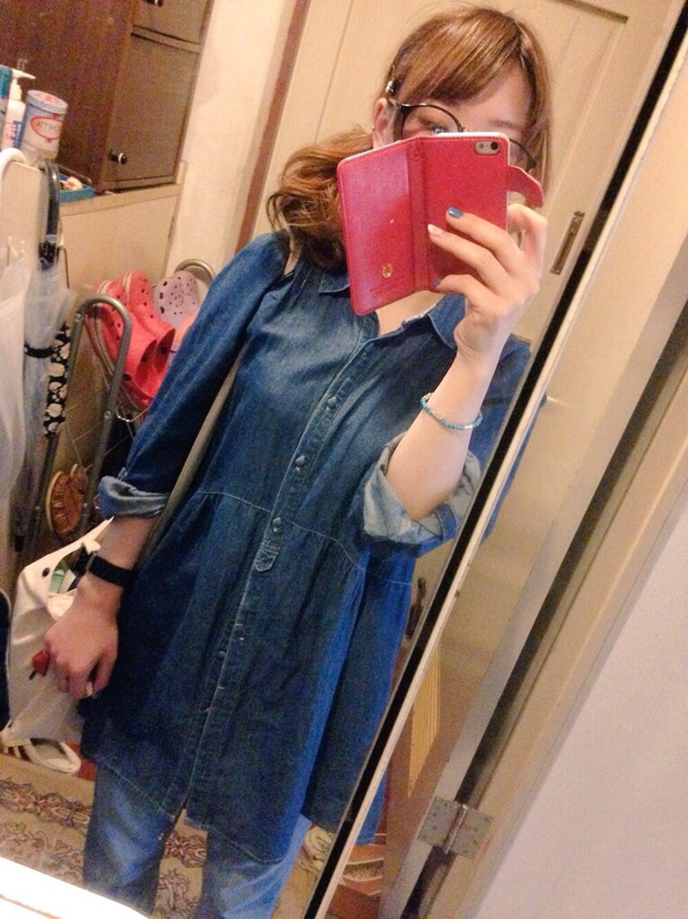 「BEAMS」｜「BEAMSのアイテム（デニムパンツ、ブルー系）」を使った、chiakippさん（レディース・148cm）の春コーディネートの1枚目の写真
