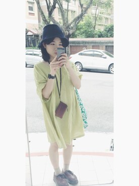 魯亞芝さんのコーディネート