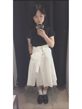 魯亞芝さんのコーディネート