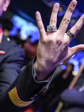 「リング」｜HEXAROさん（メンズ・177cm）の夏コーディネート