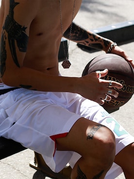 「アイテム（リング）」を使った、HEXAROさん（メンズ・185cm）の夏コーディネート