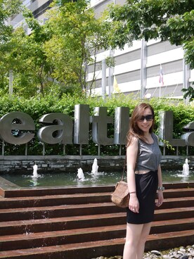 「GIVENCHY」｜「アイテム（ワンピース/ドレス）」を使った、vivianさん（レディース・155cm）の夏コーディネート