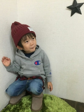 「チャンピオン パーカー」｜「アイテム（Tシャツ/カットソー）」を使った、JINさん（キッズ・80cm）の秋コーディネート