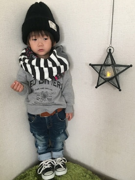 「アイテム（ラッピングキット、レッド系）」を使った、JINさん（キッズ・80cm）の冬コーディネート