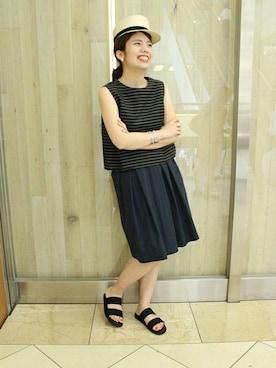 「アイテム（バングル/リストバンド）」を使った、yuriさん（レディース・156cm）の春コーディネート