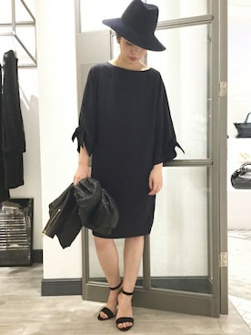 「Noble（ノーブル）のアイテム（サンダル）」を使った、yuriさん（レディース・156cm）の秋コーディネート