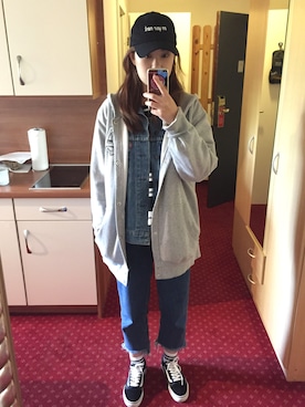 「A land（エーランド）のアイテム（帽子）」を使った、帥榕Tiffanyさん（レディース・167cm）の秋コーディネート