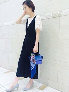 「アイテム（つなぎ/オールインワン）」を使った、西澤さん（レディース・159cm）の冬コーディネート